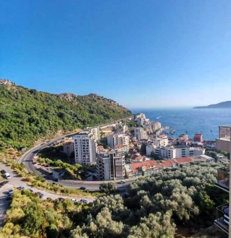 Rafailovici Penthouse with Sea View – 149 m², Rooftop Pool & Terrace — Montenegro