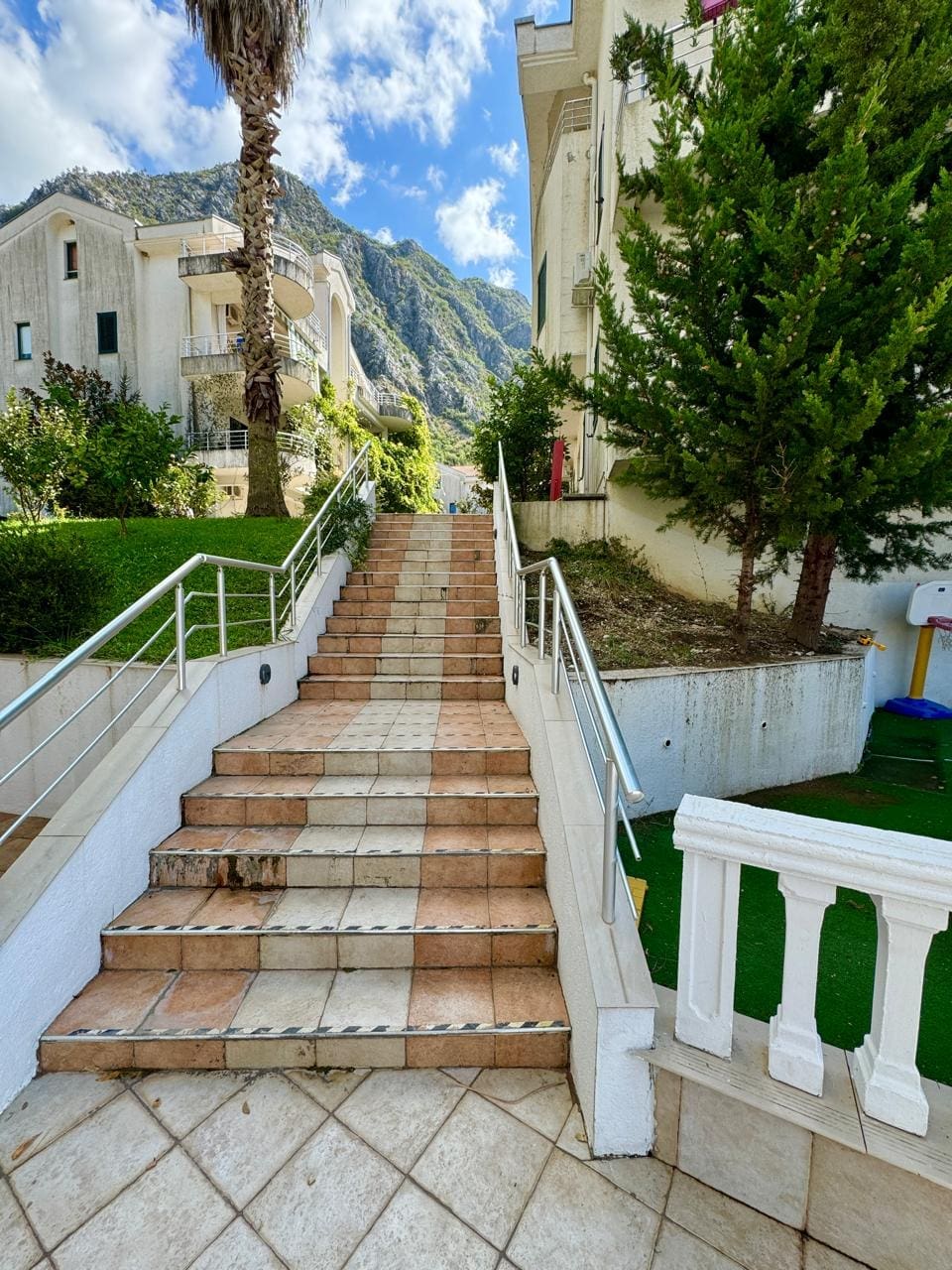 Risan Duplex Apartment – 130 m², Sea View & Pool — Montenegro