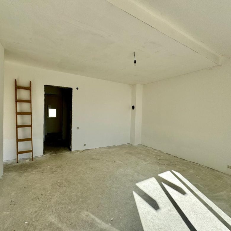 Townhouse with Sea View in Perazića Do – 250 m², 4 Bedrooms — Montenegro