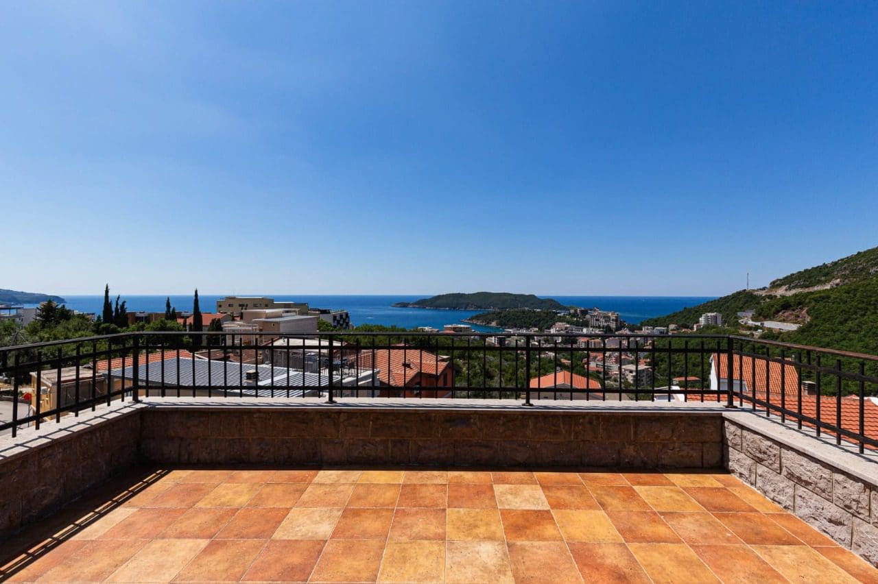 Villa with Sea View in Becici – 495 m² Elegant Home with Pool — Montenegro