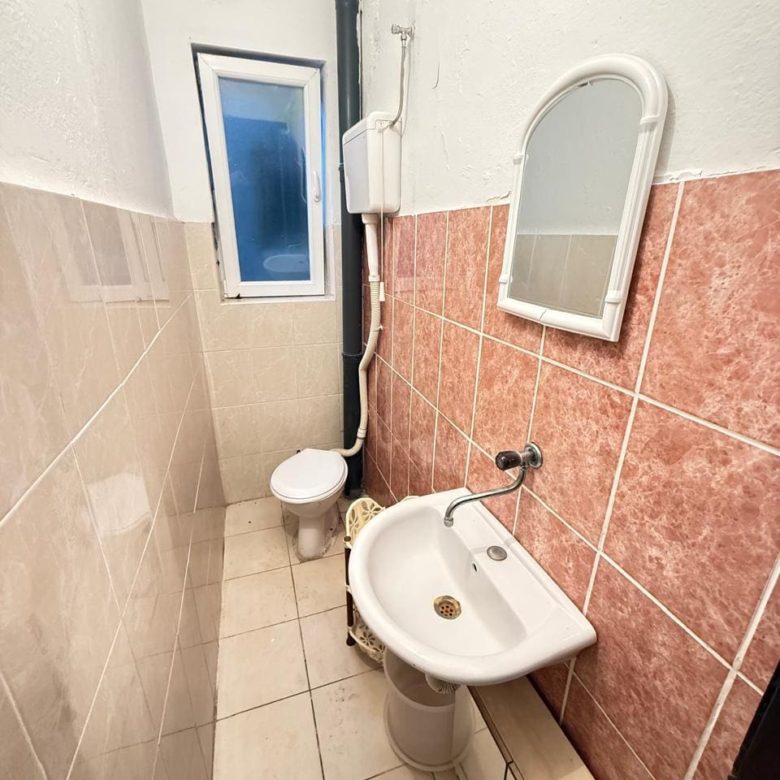 Sutomore House Portion – 108 m², Separate Entrance, 350 m to the Sea — Montenegro