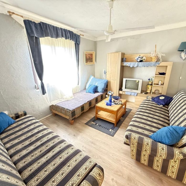 Sutomore House Portion – 108 m², Separate Entrance, 350 m to the Sea — Montenegro