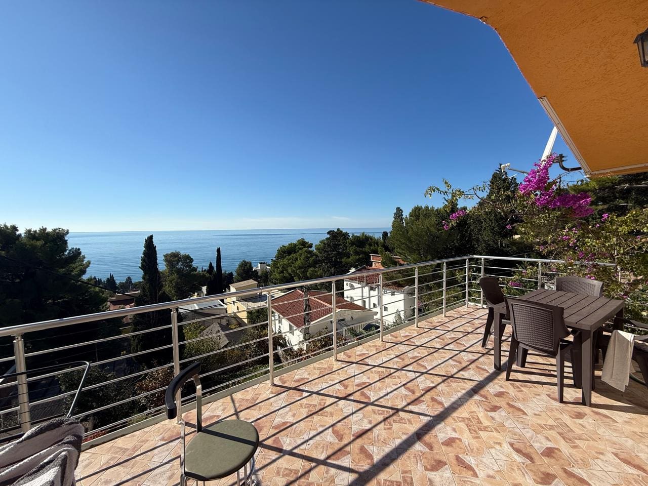 Bar Duplex House with Sea View – 178 m², 237 m² Plot, 550 m to the Sea — Montenegro