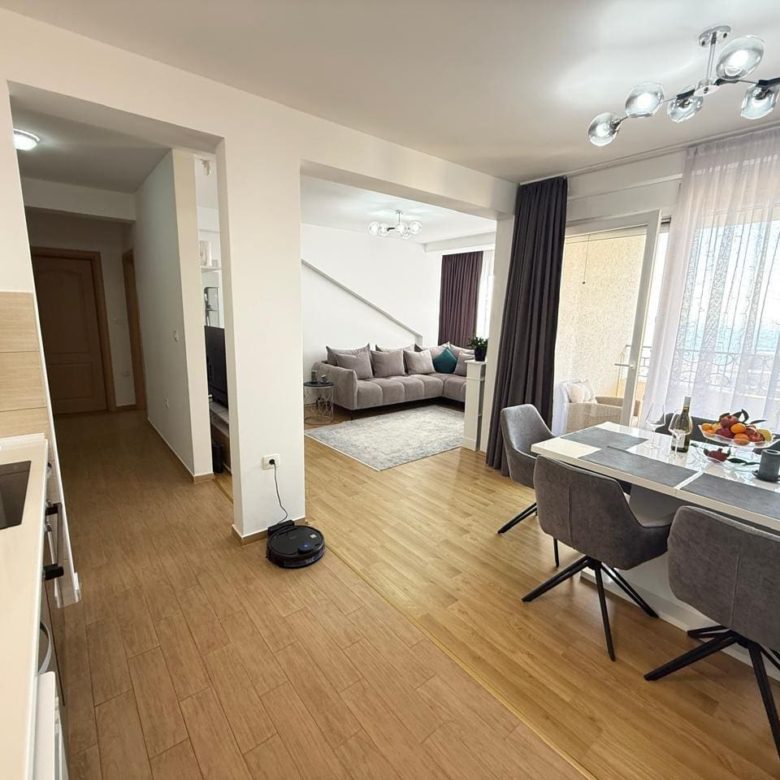 Dobra Voda Apartment – 73 m², Sea View, Garage, 230 m to the Sea