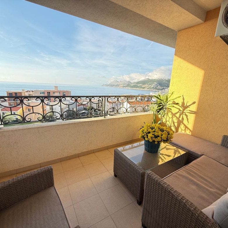 Dobra Voda Apartment – 73 m², Sea View, Garage, 230 m to the Sea