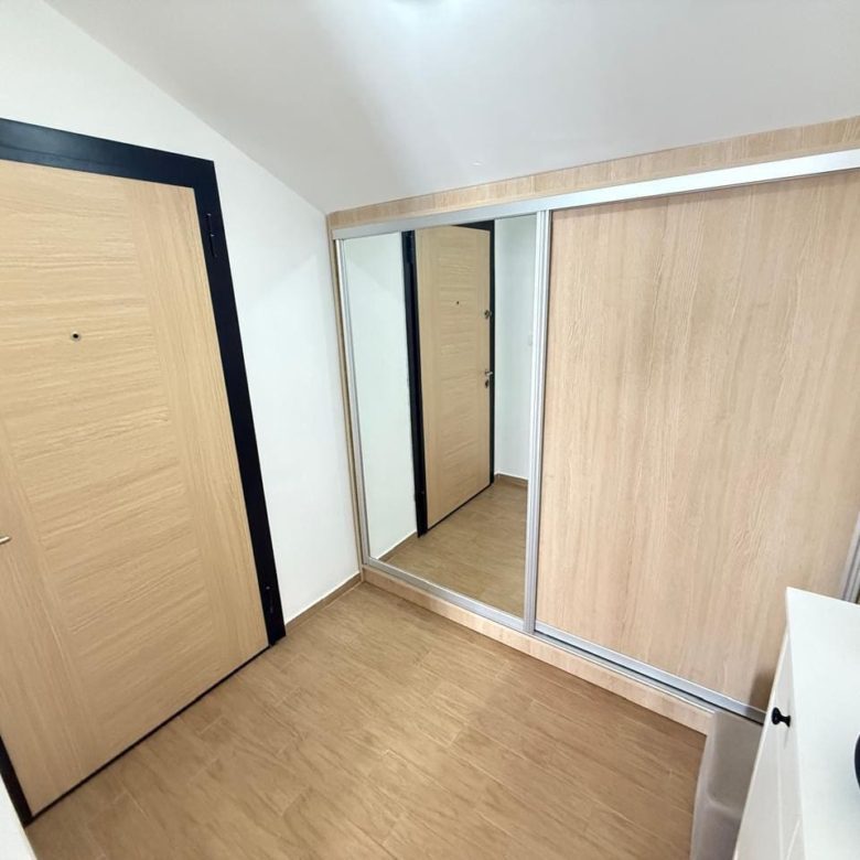 Dobra Voda Apartment – 73 m², Sea View, Garage, 230 m to the Sea