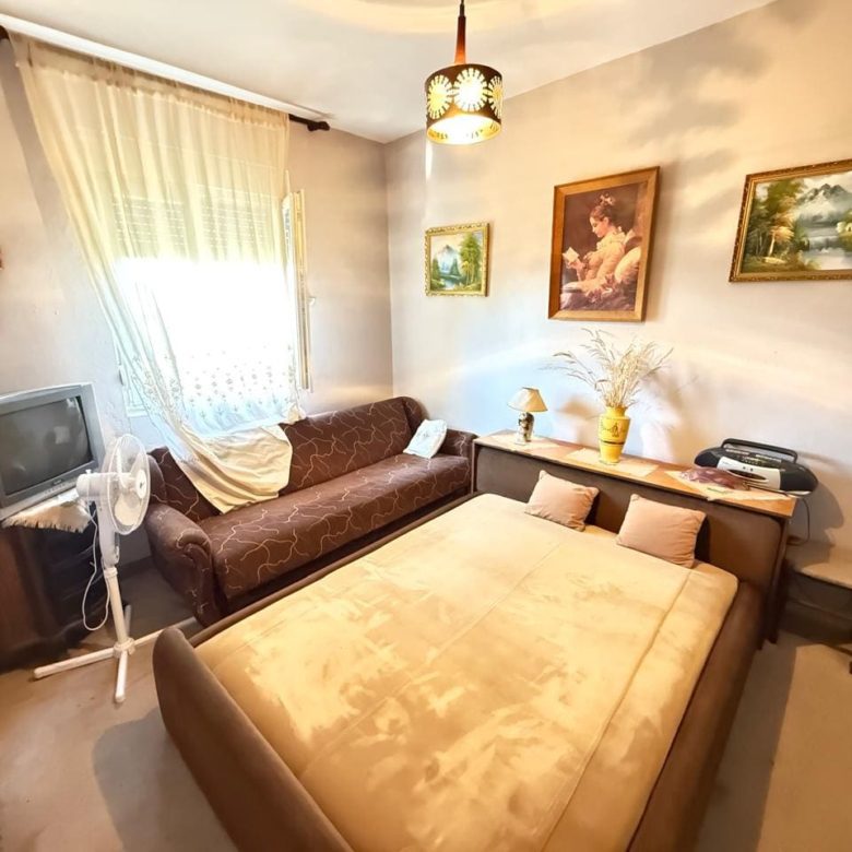 Sutomore House Portion – 108 m², Separate Entrance, 350 m to the Sea — Montenegro