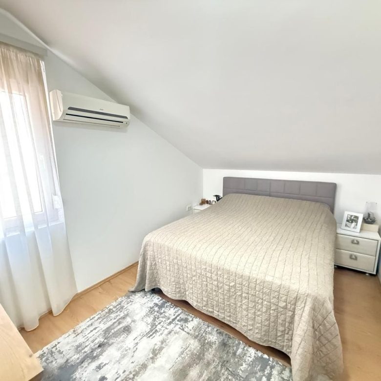 Dobra Voda Apartment – 73 m², Sea View, Garage, 230 m to the Sea