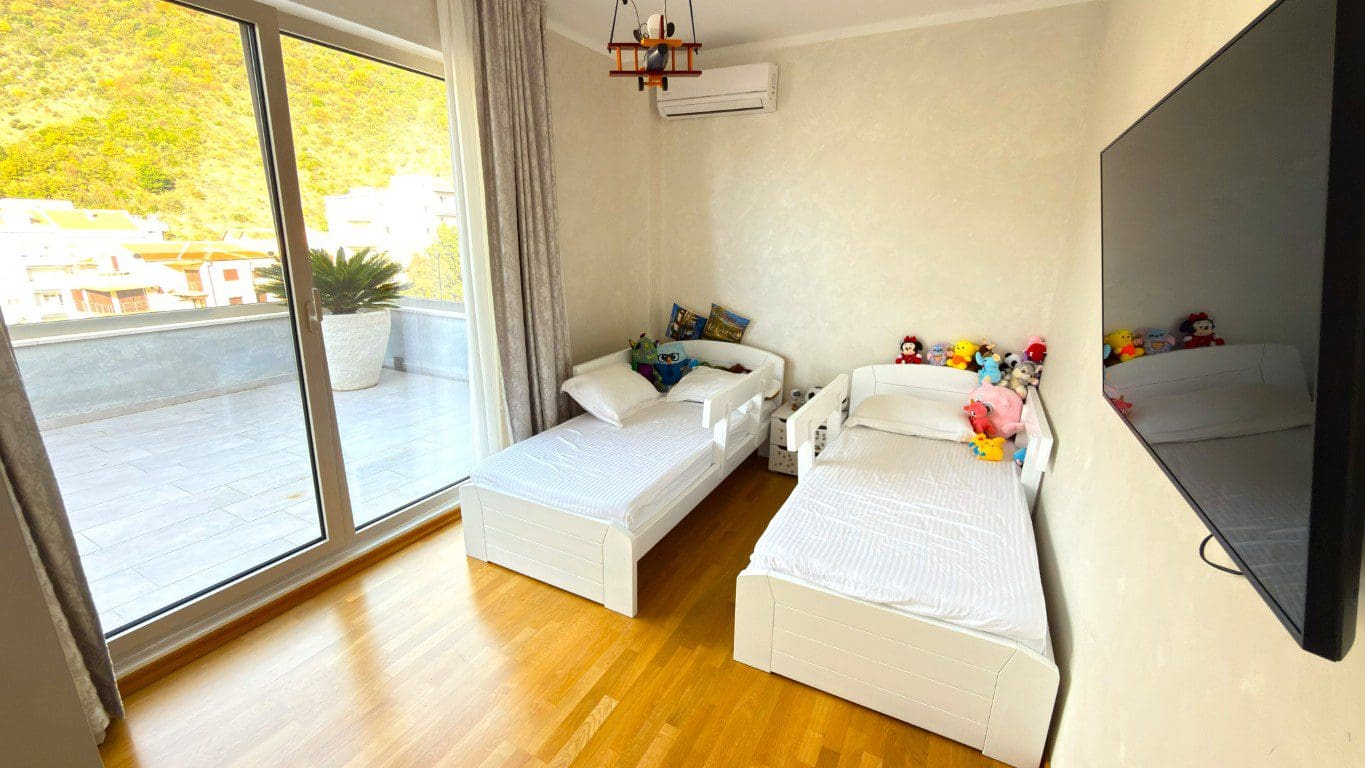 🏡Розкішний пентхаус із видом на море в Бечичі – 463 м² з терасою — Чорногорія