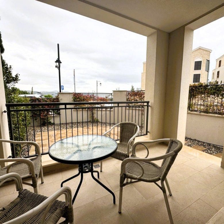 Apartment with Terrace Luštica Bay – 2-Bedroom Ideal Home — Montenegro