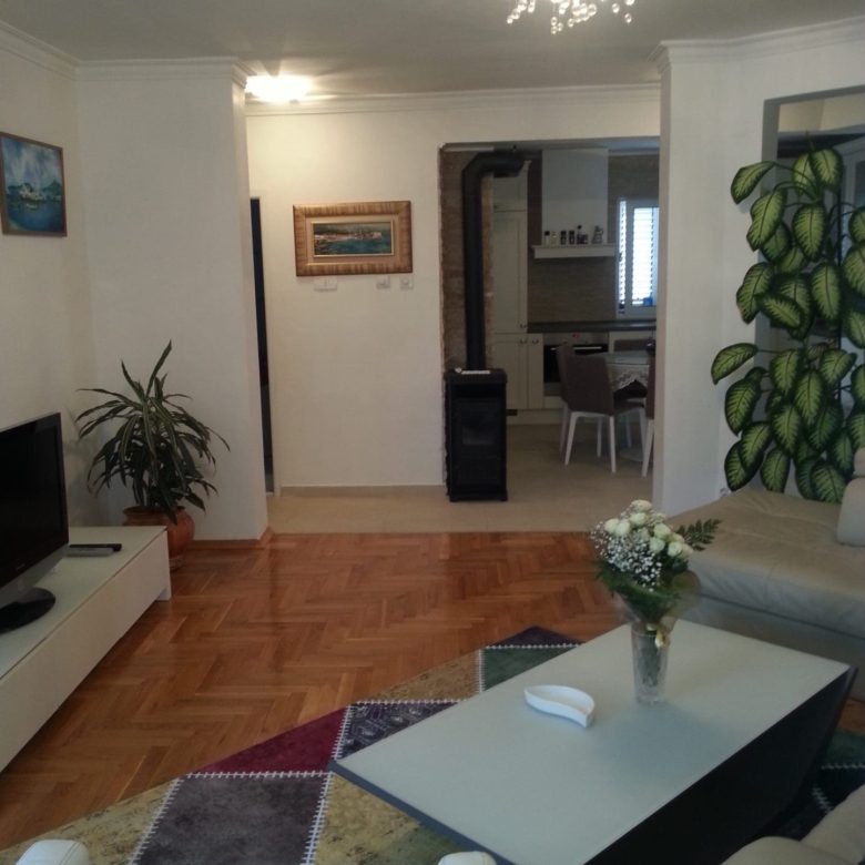 Apartment for Sale in Budva – 3-Bedroom Smart Choice