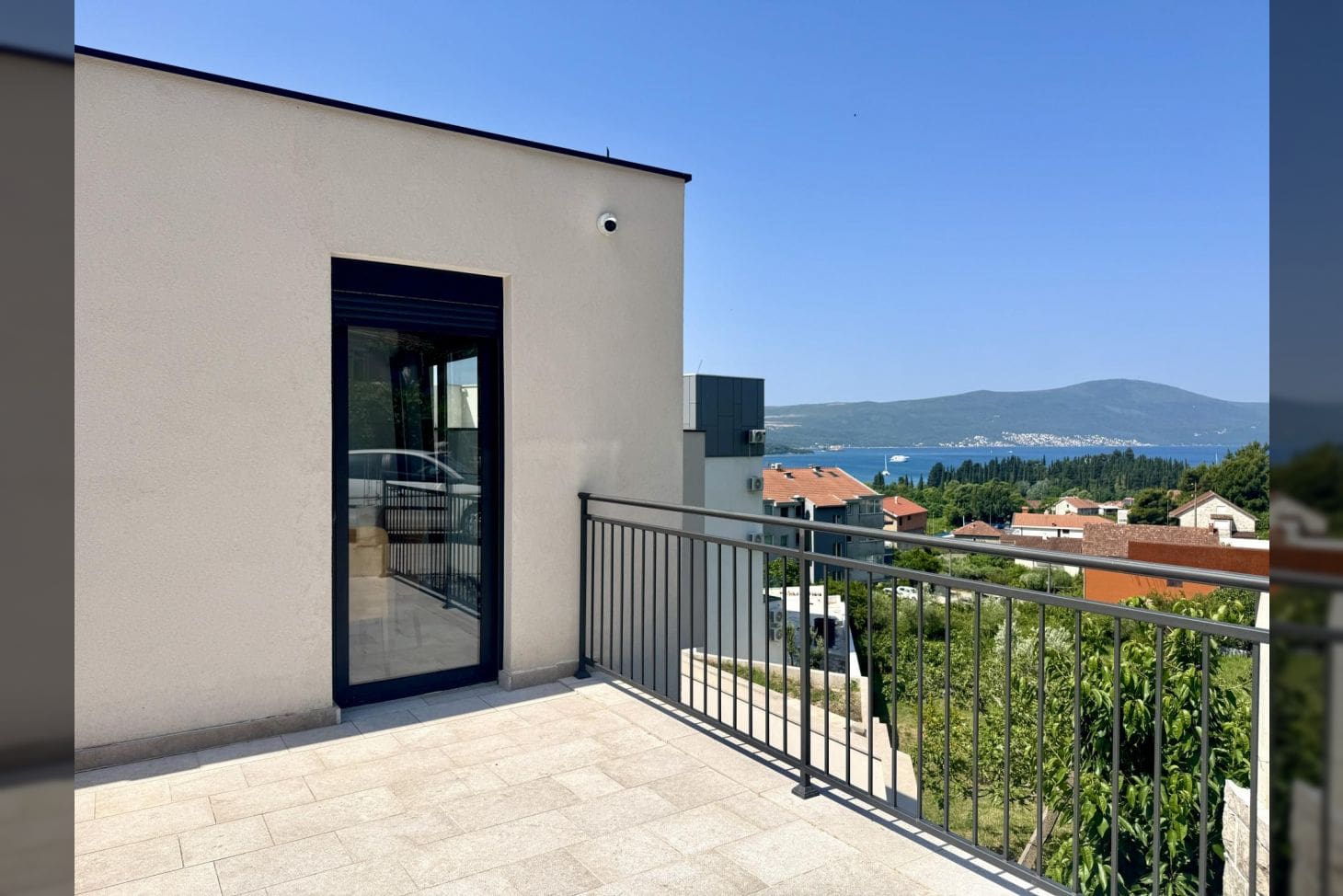 Duplex Apartment for Rent Tivat with Large Terraces — Montenegro