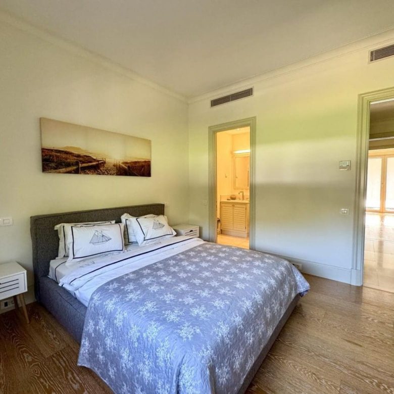 Luxury Duplex Porto Montenegro – 3 Bedroom Prime Living — Montenegro