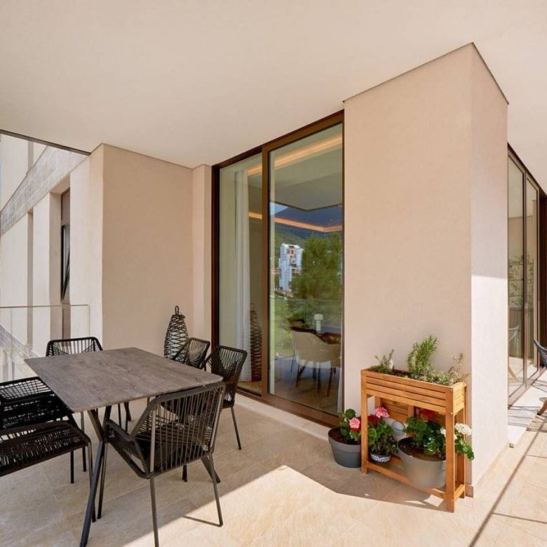Porto Montenegro Sea View Apartment for Sale – 140 m² Luxury — Montenegro