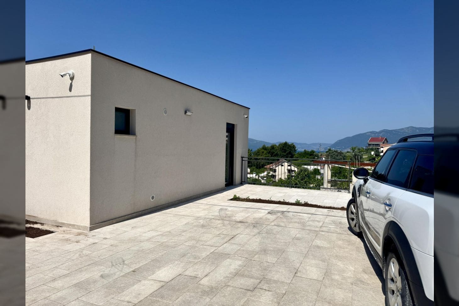 Duplex Apartment for Rent Tivat with Large Terraces — Montenegro