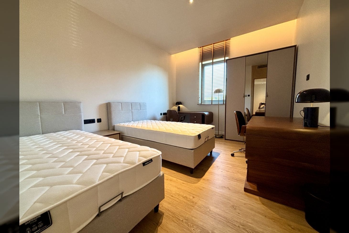 Three Bedroom Apartment Boka Place Porto Montenegro — Montenegro