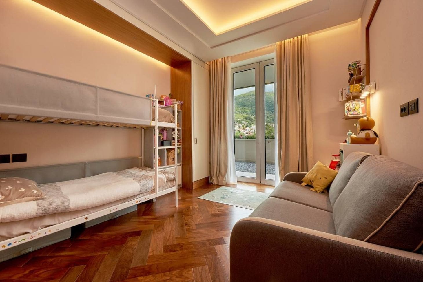Porto Montenegro Sea View Apartment for Sale – 140 m² Luxury — Montenegro