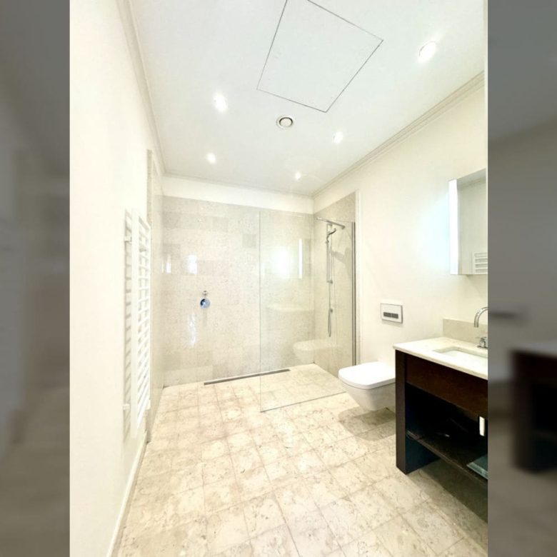 Luxury Sea View Apartment in Porto Montenegro – 223 m² Dream — Montenegro