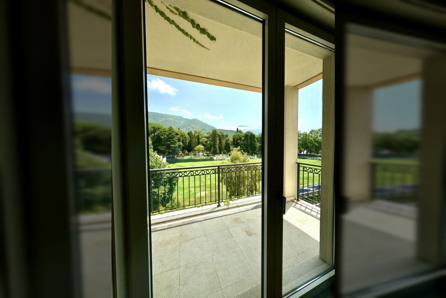 Luxury Sea View Apartment in Porto Montenegro – 223 m² Dream — Montenegro