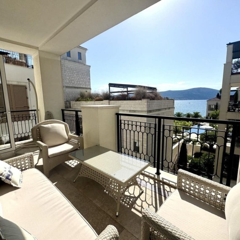 Sea View Apartment Porto Montenegro – 2-Bed Luxury Home — Montenegro
