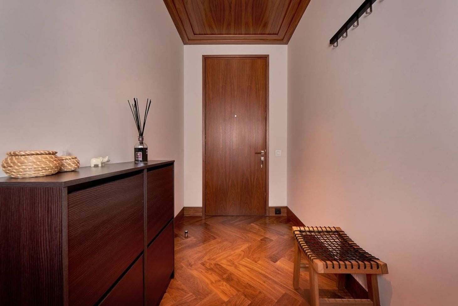 Porto Montenegro Sea View Apartment for Sale – 140 m² Luxury — Montenegro