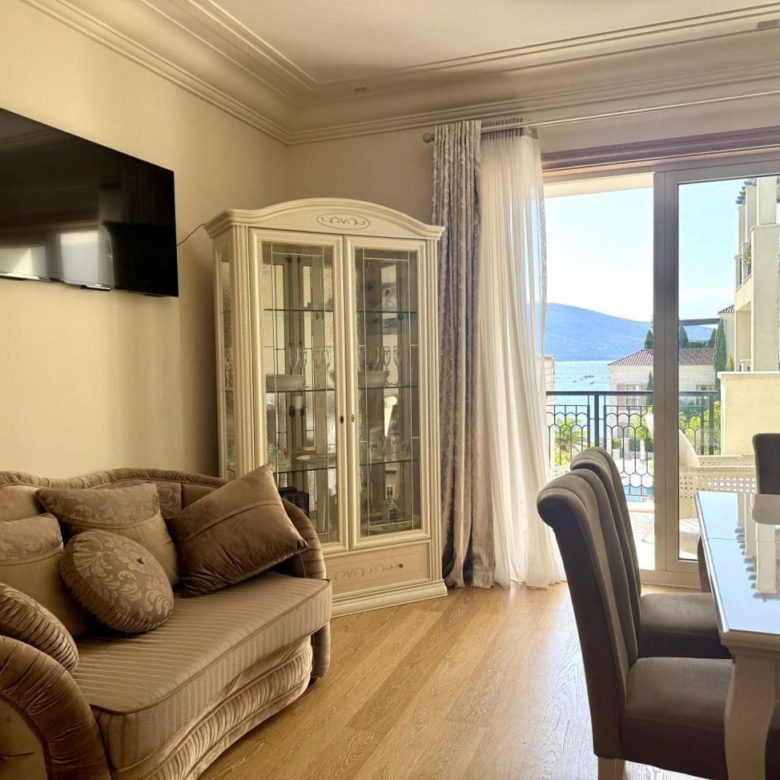 Sea View Apartment Porto Montenegro – 2-Bed Luxury Home — Montenegro