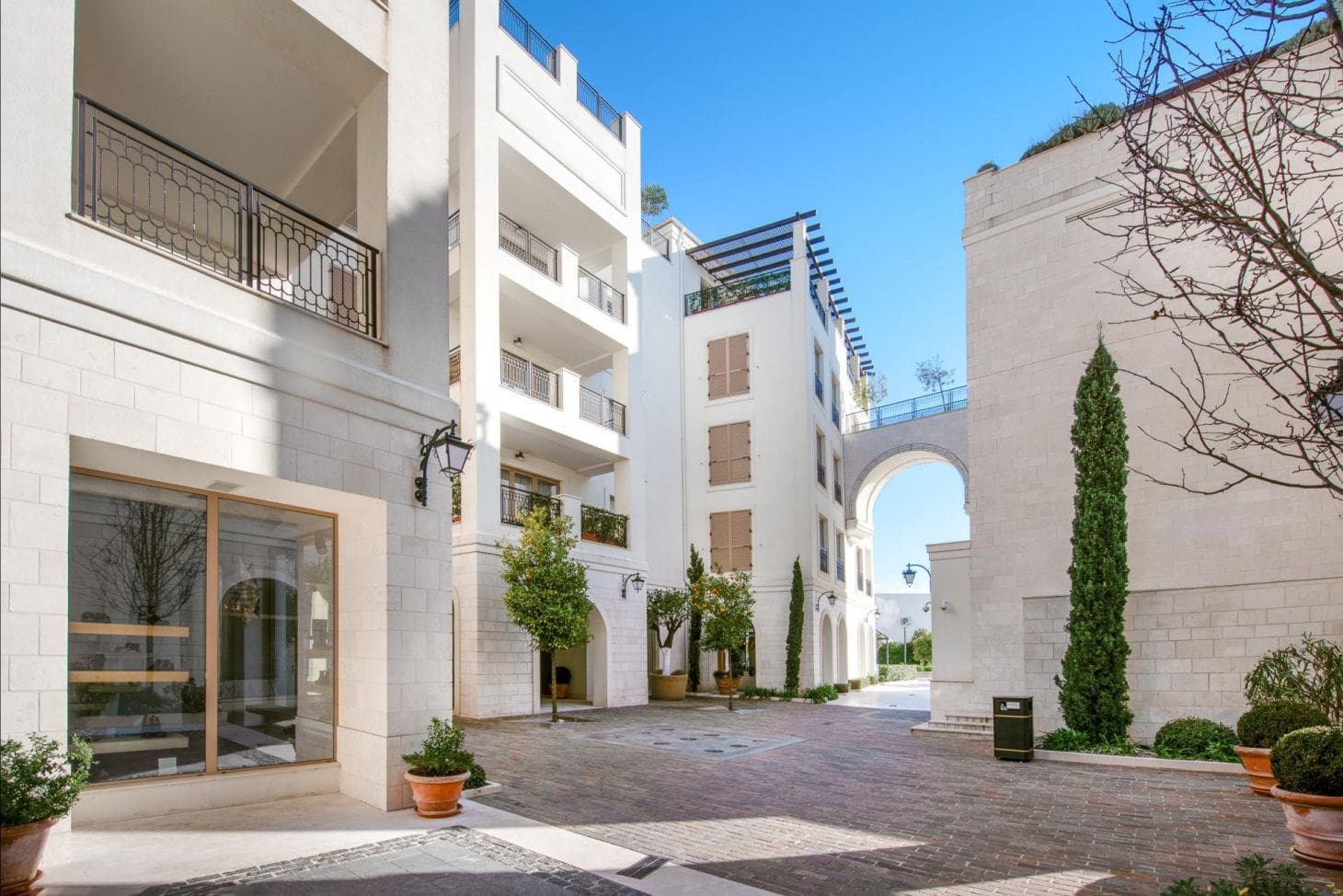 Sea View Apartment Porto Montenegro – 2-Bed Luxury Home — Montenegro