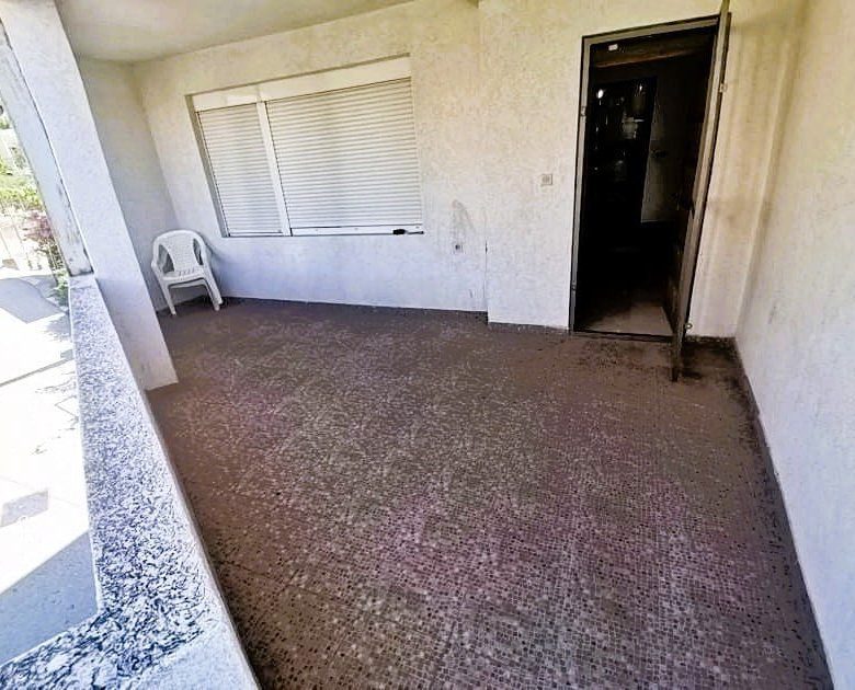 Двокімнатна квартира 78 м² у продажу в Сутоморе