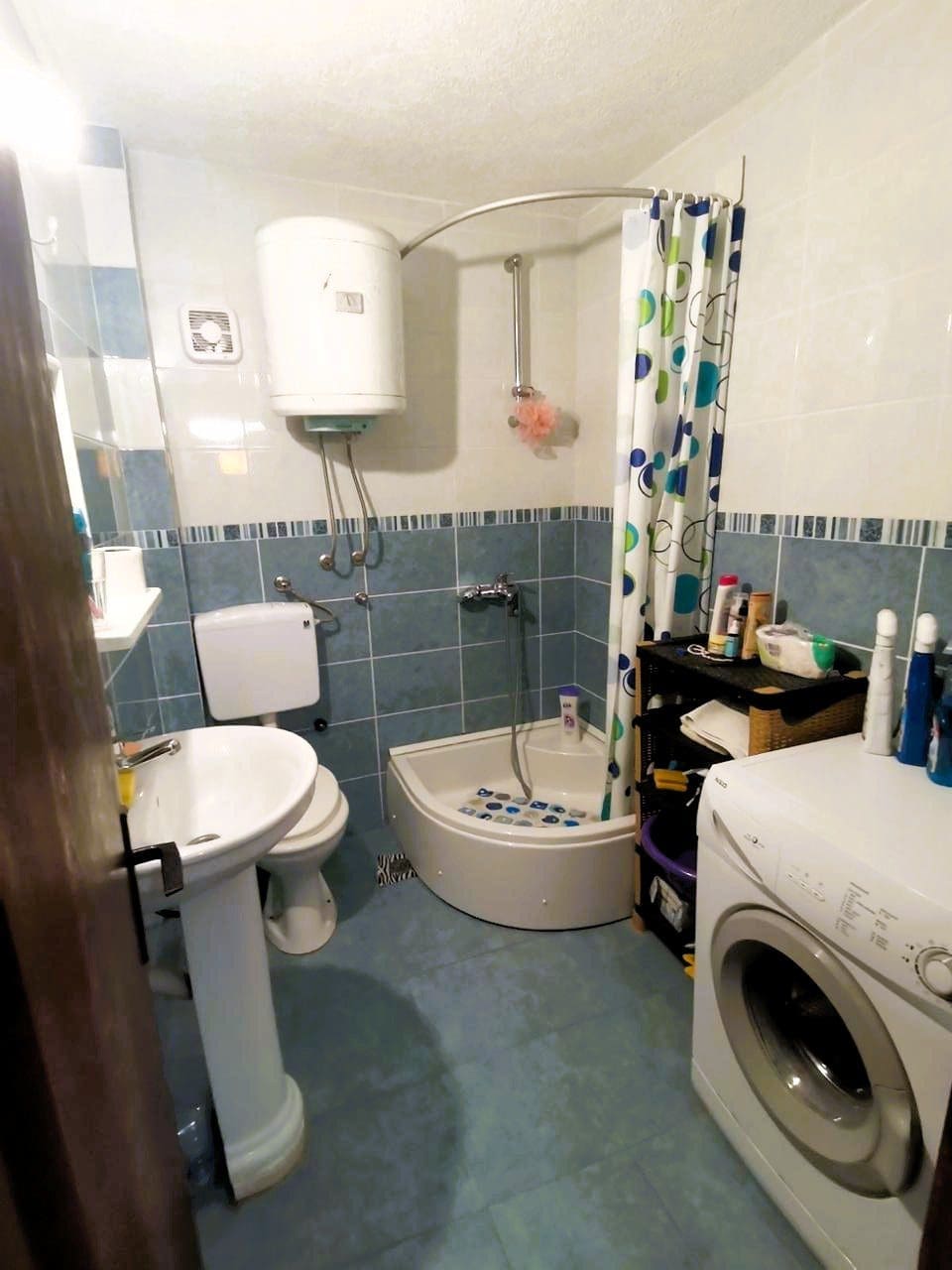 Двокімнатна квартира 78 м² у продажу в Сутоморе — Чорногорія