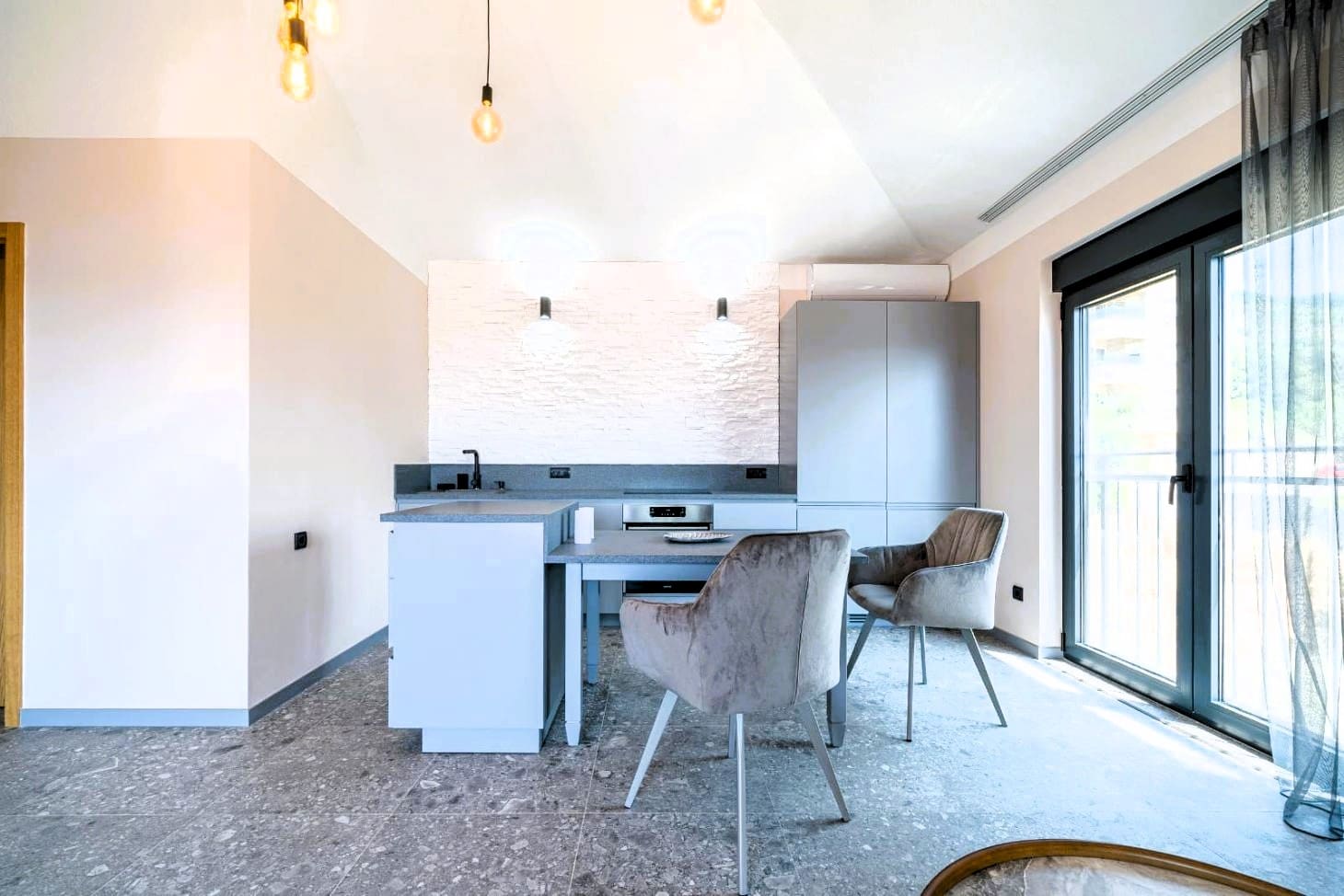 Apartment for Sale in Tivat — Top Floor, Sea View & 3 Private Parking Spaces — Montenegro