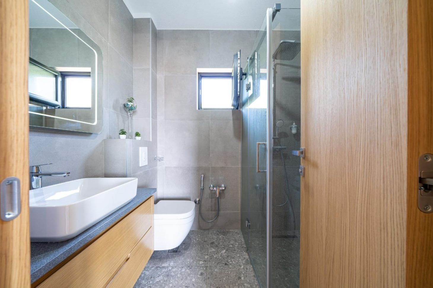 Apartment for Sale in Tivat — Top Floor, Sea View & 3 Private Parking Spaces — Montenegro