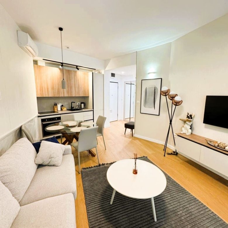 1-Bedroom Apartment in Vuelo Sobre Bečići | 54m² with Private Yard, Montenegro