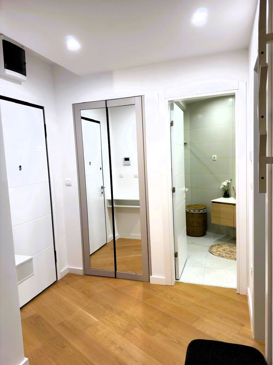 1-Bedroom Apartment in Vuelo Sobre Bečići | 54m² with Private Yard, Montenegro