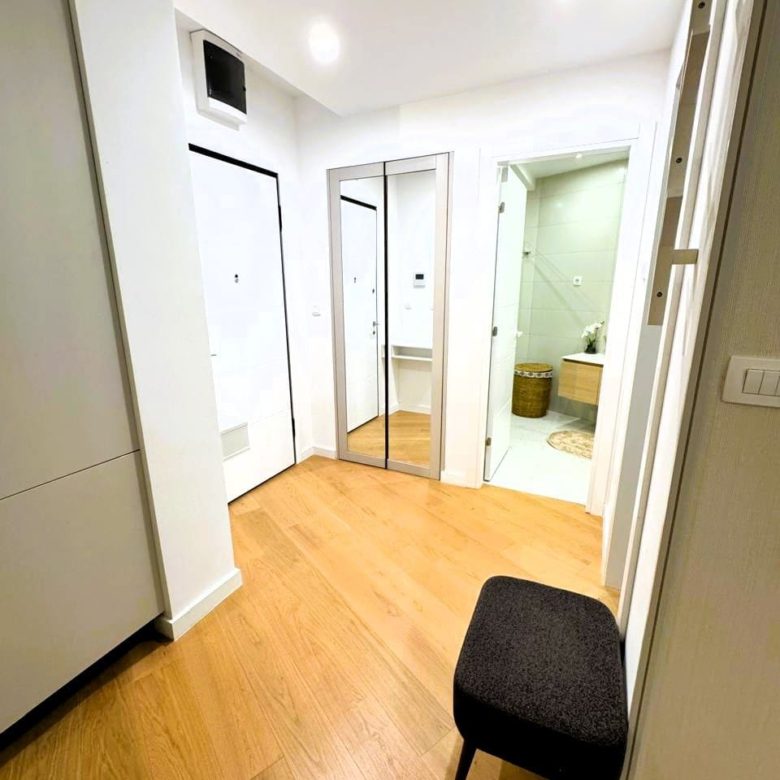 1-Bedroom Apartment in Vuelo Sobre Bečići | 54m² with Private Yard, Montenegro