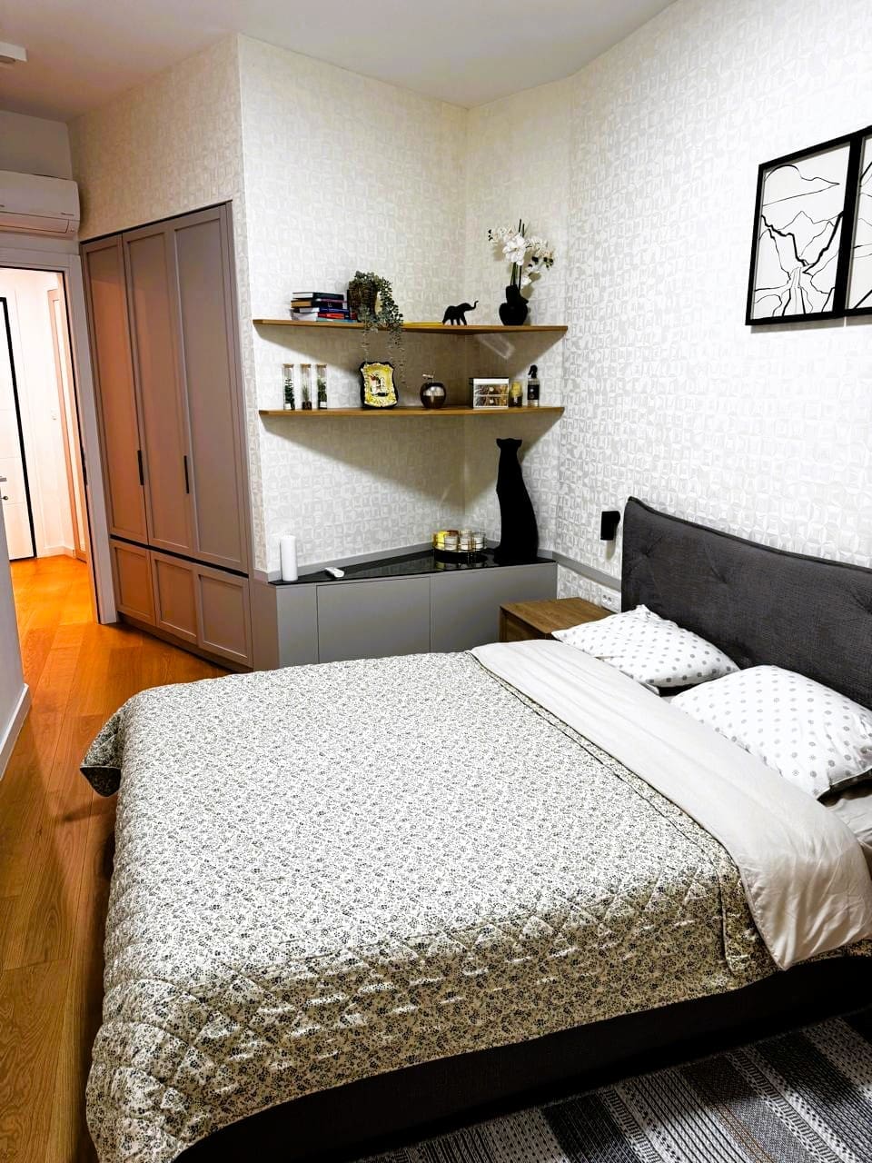 1-Bedroom Apartment in Vuelo Sobre Bečići | 54m² with Private Yard, Montenegro