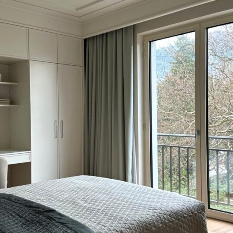 Penthouse Porto Montenegro — Zeta Building, 247 m², Full Capital Renovation 2025 — Montenegro