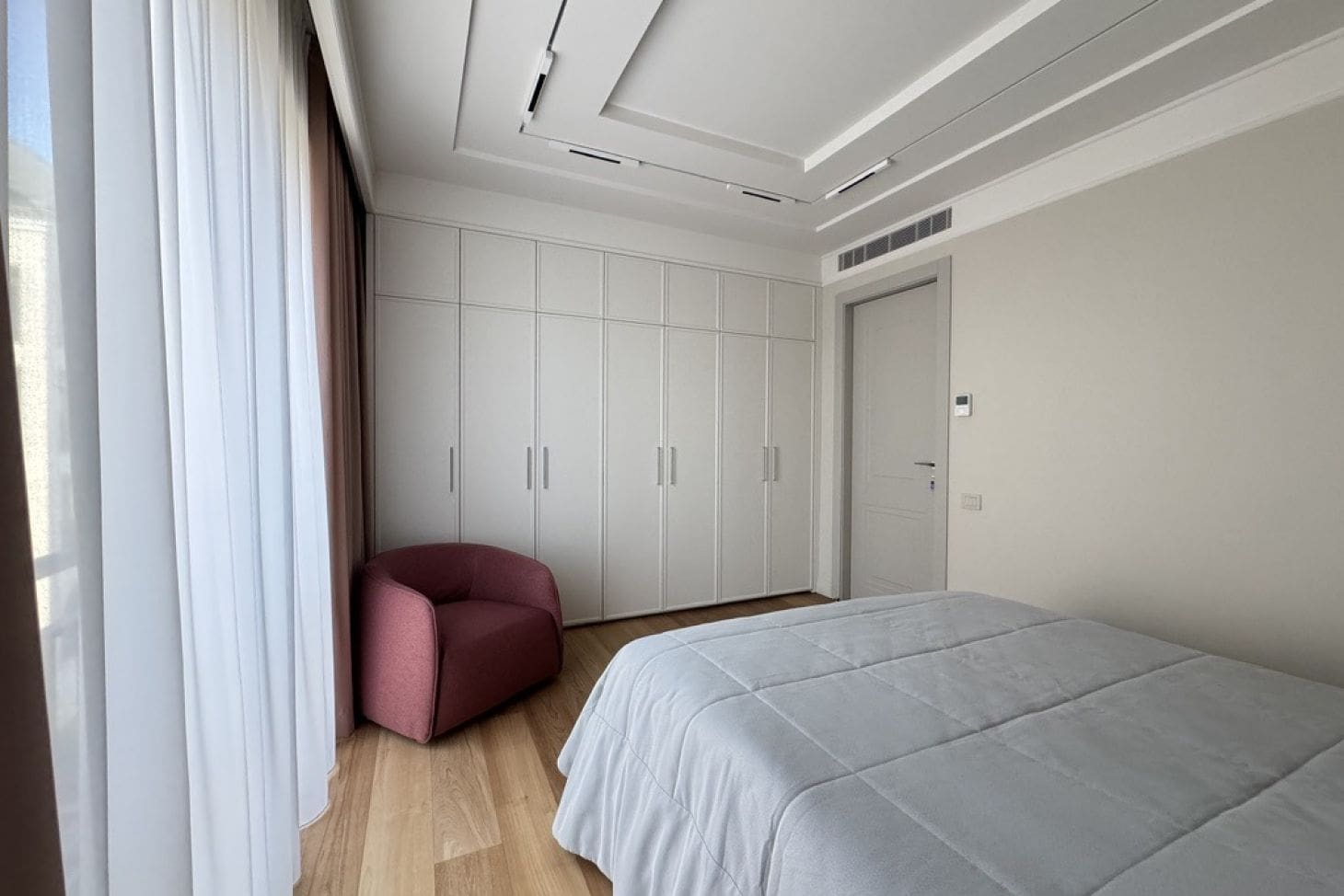 Penthouse Porto Montenegro — Zeta Building, 247 m², Full Capital Renovation 2025 — Montenegro