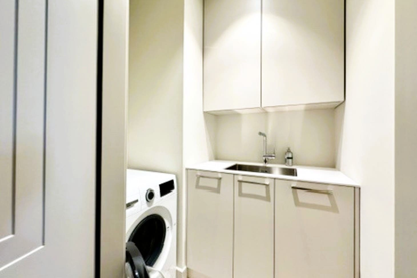 Penthouse Porto Montenegro — Zeta Building, 247 m², Full Capital Renovation 2025 — Montenegro