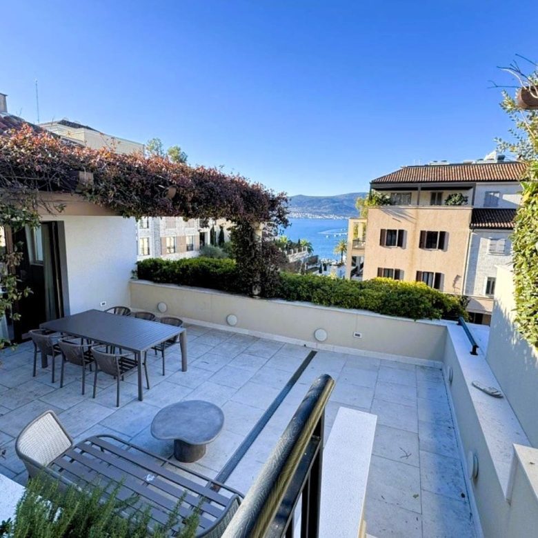 Penthouse Porto Montenegro — Zeta Building, 247 m², Full Capital Renovation 2025 — Montenegro