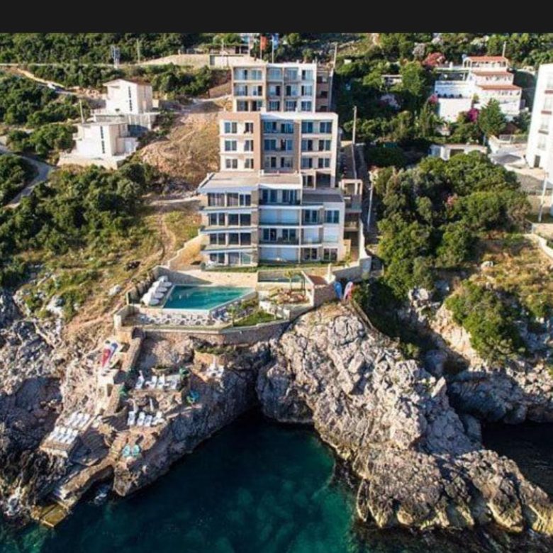 Furnished 2-Bedroom Waterfront Residence — Pool, Private Beach & Parking, 5 km from Bar — Montenegro