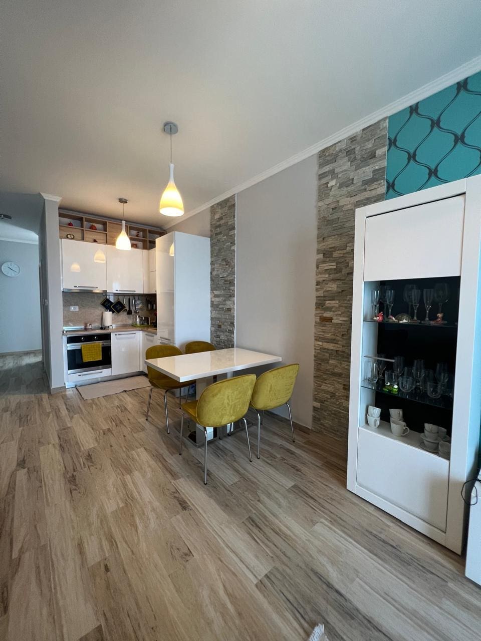 Furnished 2-Bedroom Waterfront Residence — Pool, Private Beach & Parking, 5 km from Bar — Montenegro