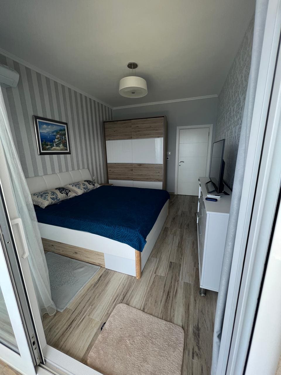 Furnished 2-Bedroom Waterfront Residence — Pool, Private Beach & Parking, 5 km from Bar — Montenegro