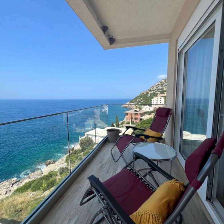 Furnished 2-Bedroom Waterfront Residence — Pool, Private Beach & Parking, 5 km from Bar — Montenegro