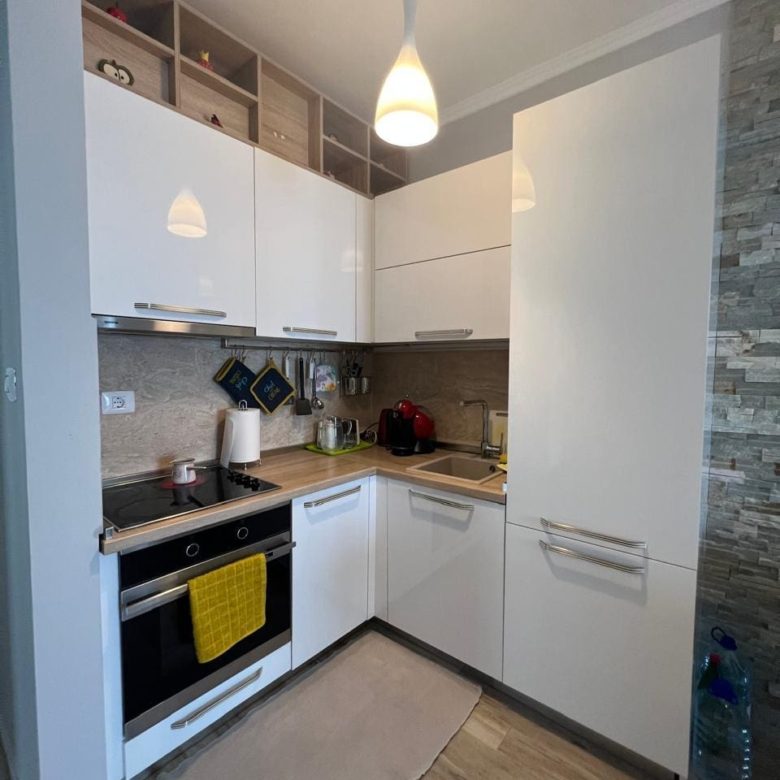 Furnished 2-Bedroom Waterfront Residence — Pool, Private Beach & Parking, 5 km from Bar — Montenegro