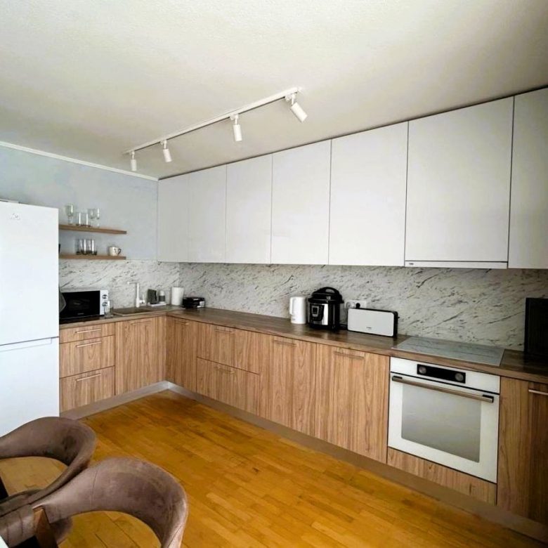 2-Bedroom Apartment Tivat 83m² | Porto Montenegro - 10min, Montenegro