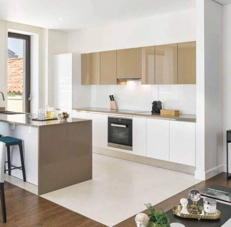 Portonovi'de Satılık Daire — 4. Kat, 87.7 m², Chenot Espace SPA & One&Only Erişimi — Karadağ