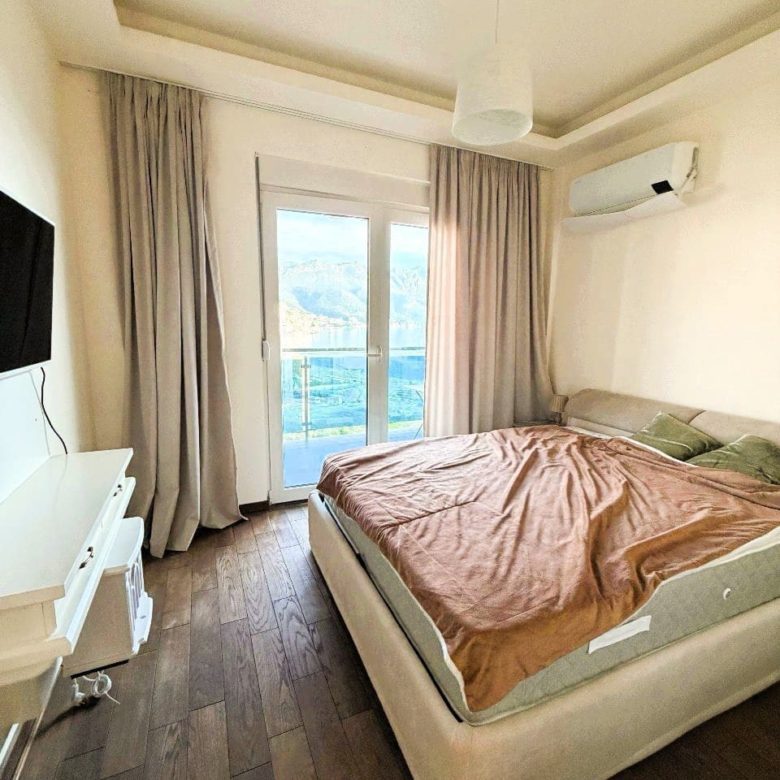 Apartment for Sale in Bečići — Seafront, Crystal Building, 89 m² with 2 Terraces — Montenegro