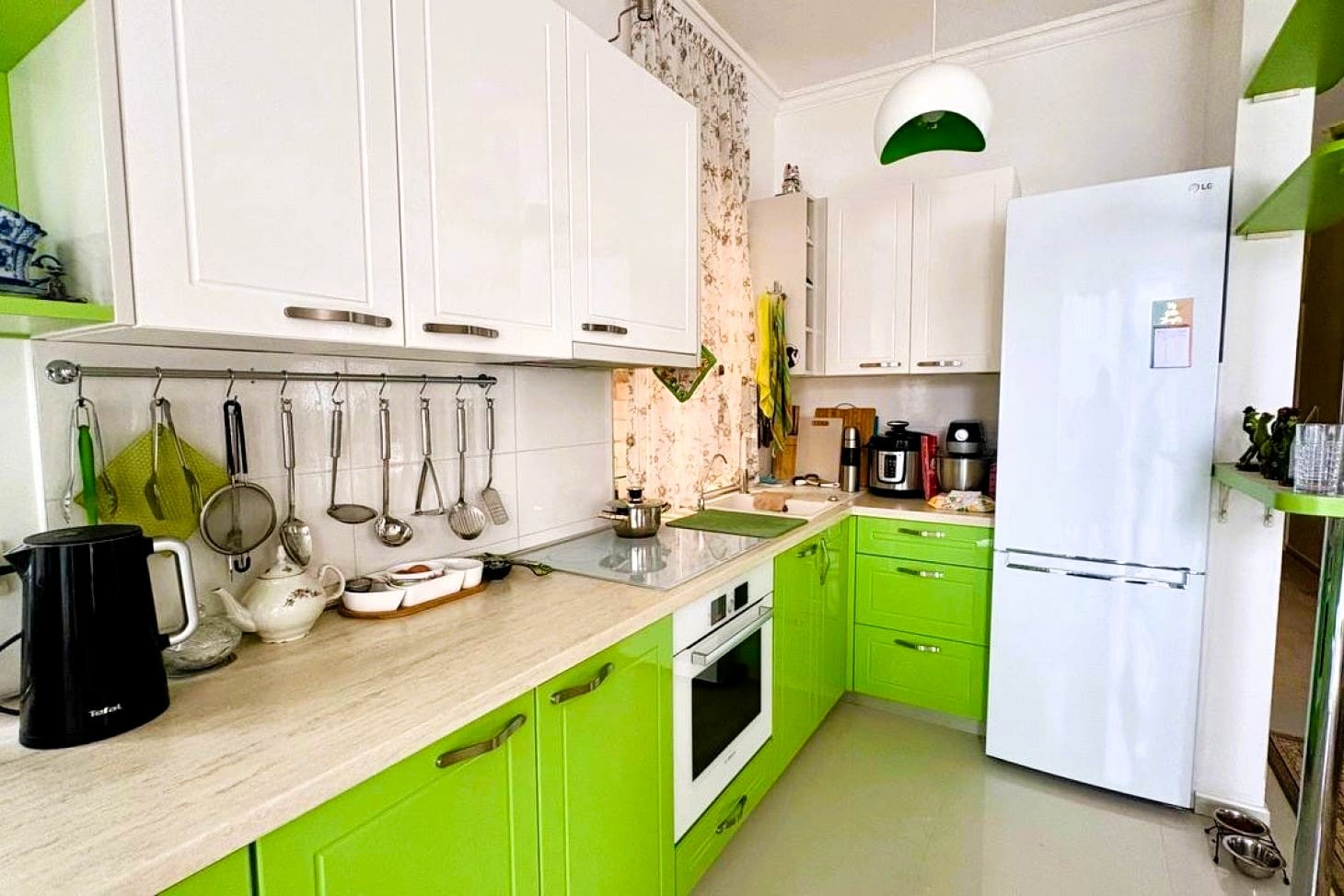 Lepetane Apartment with Sauna 180m² | Tivat Bay | 50m Beach — Montenegro