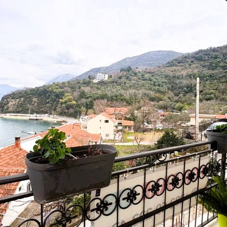 Lepetane Apartment with Sauna 180m² | Tivat Bay | 50m Beach — Montenegro