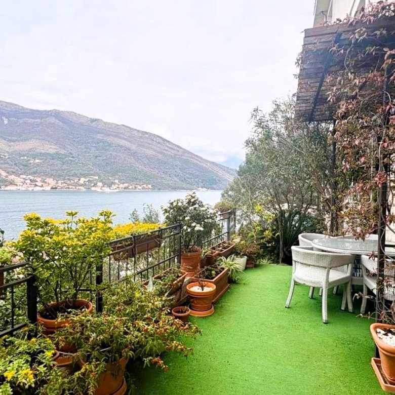 Lepetane Apartment with Sauna 180m² | Tivat Bay | 50m Beach — Montenegro